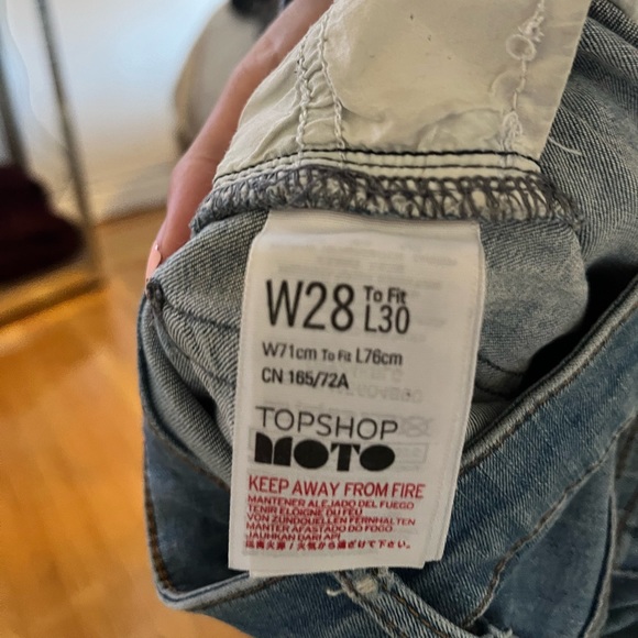 TopShop Jeans - Picture 2 of 5